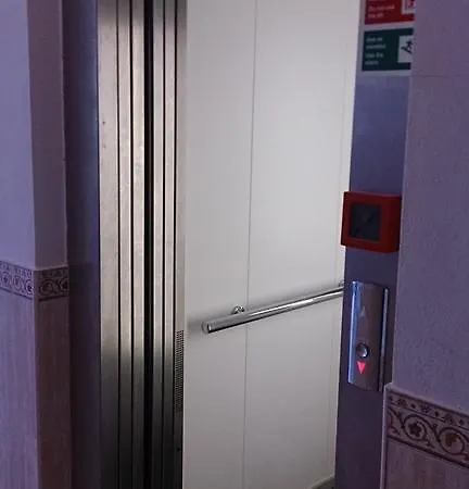 Flor Do Douro - Comércio E Hotelaria, Lda Pensión 3*