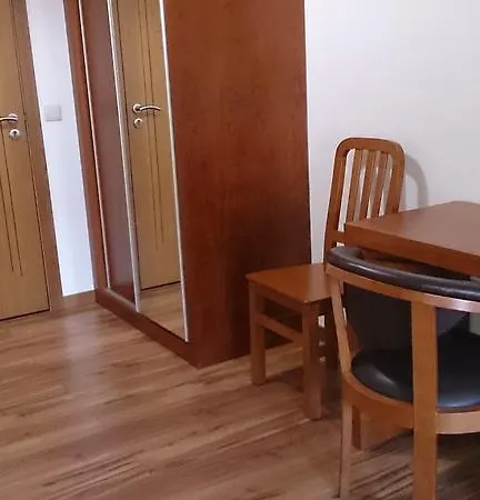 Pensión Flor Do Douro - Comércio E Hotelaria, Lda