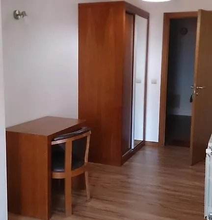 Πανσιόν Flor Do Douro - Comercio E Hotelaria, Lda 3*