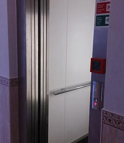 Flor Do Douro - Comercio E Hotelaria, Lda Penzion 3*