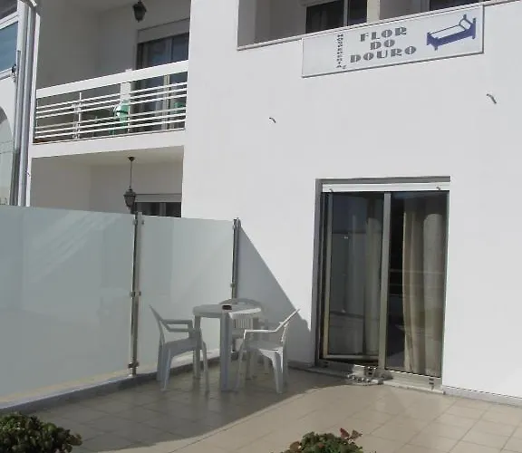 Flor Do Douro - Comercio E Hotelaria, Lda 미란다도두로