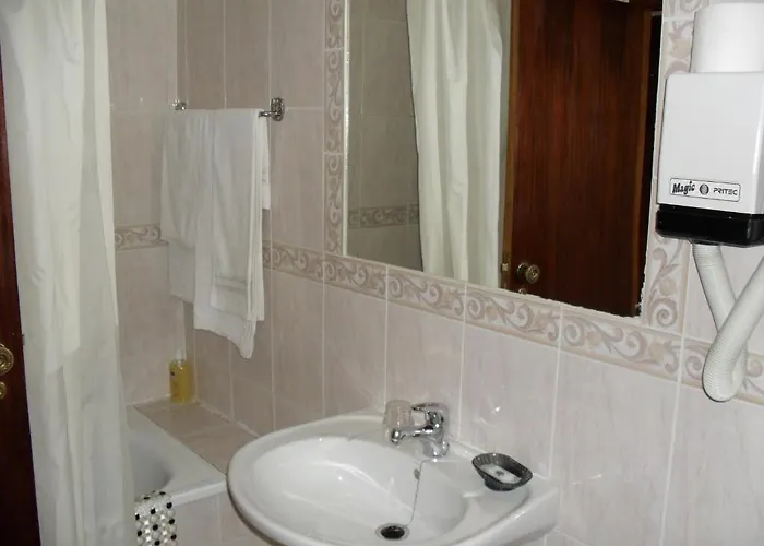 Penzion Flor Do Douro - Comercio E Hotelaria, Lda Miranda do Douro